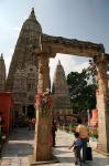 2007_1027BodhGaya1730m